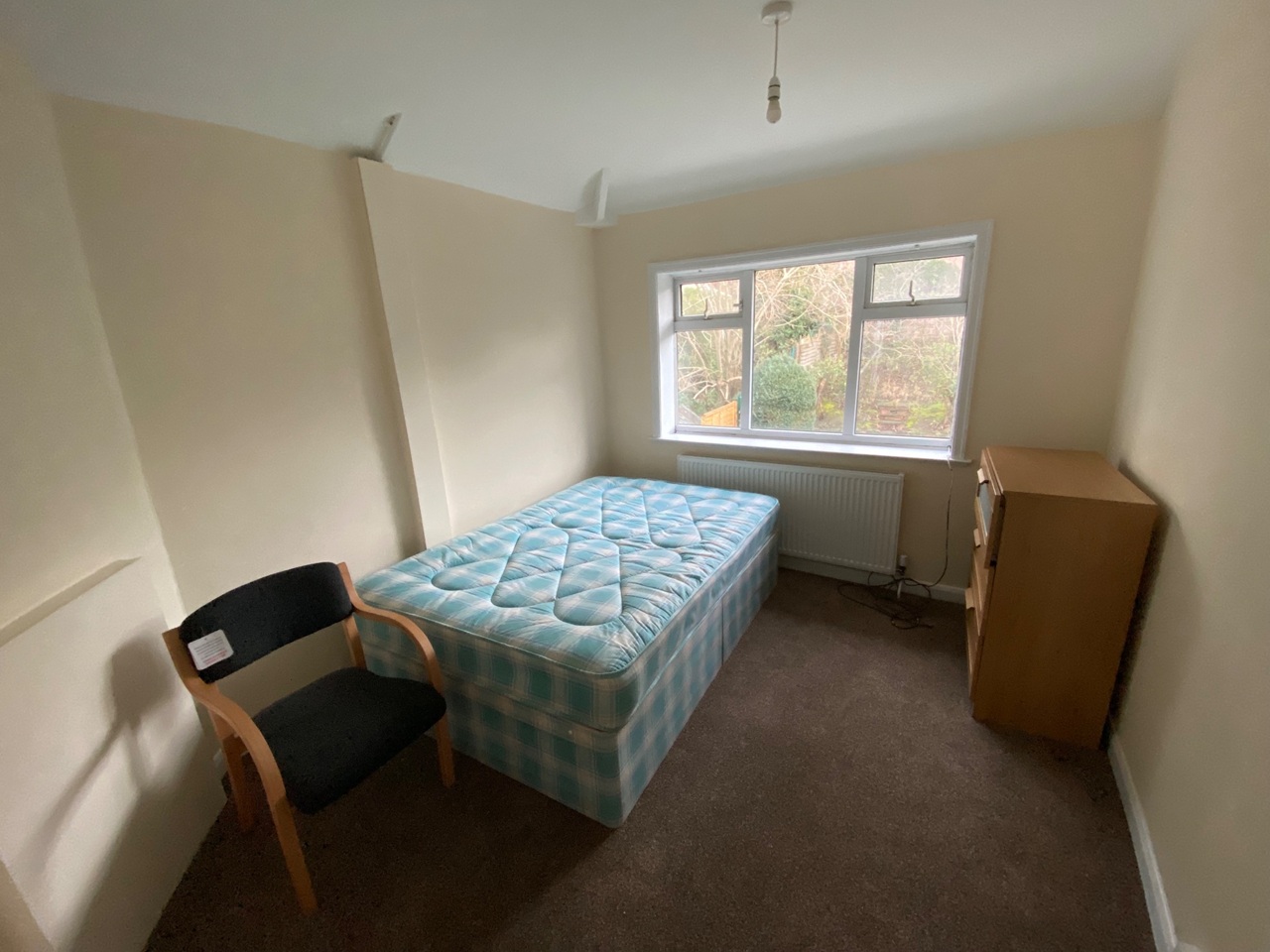 Additional image 3 of Room in a Shared House, Ullswater Crescent, LS15, N1 7GU