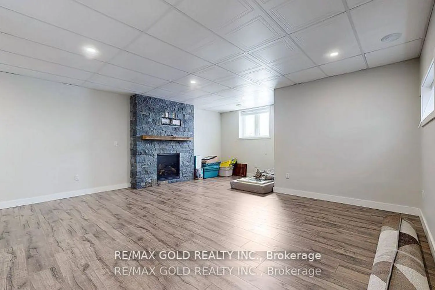 Additional image 18 of 997 West Village Square