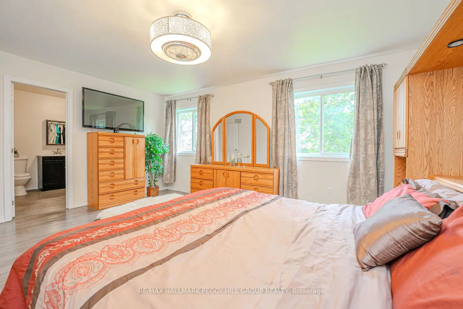 Additional image 9 of 8747 10Th Line