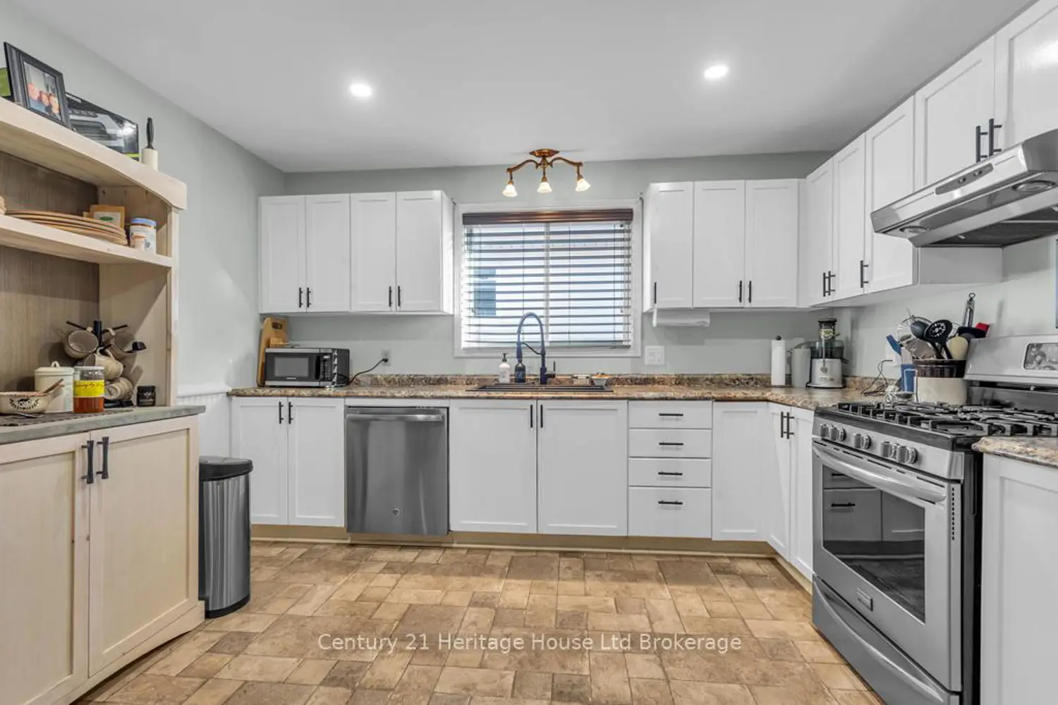 Additional image 5 of 47 Beckett Boulevard