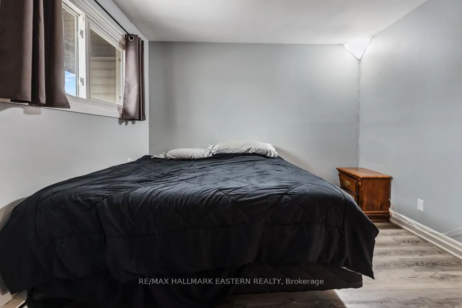 Additional image 7 of 996 Sydenham Road #34