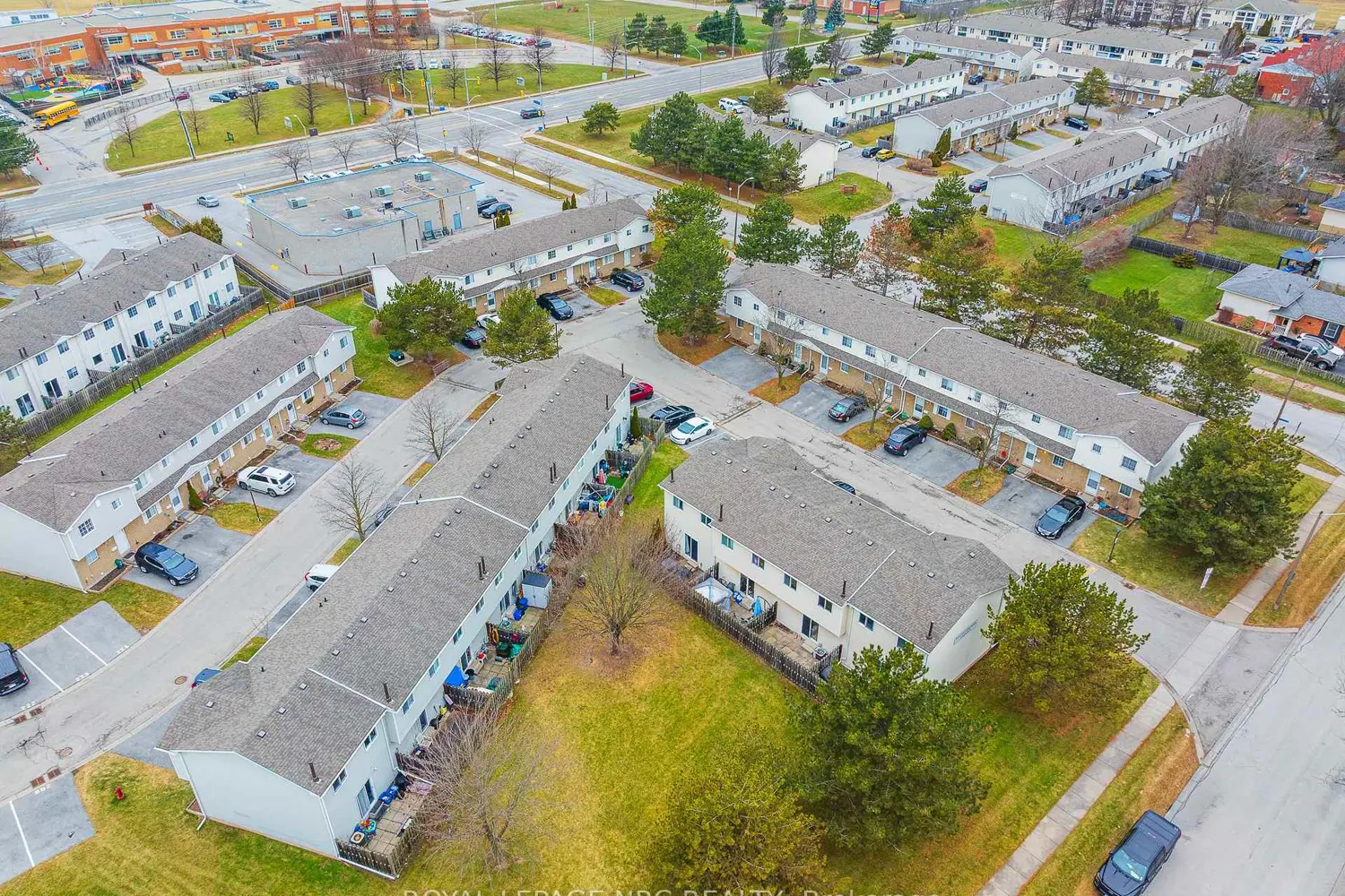 Additional image 19 of 8136 Coventry Road 63