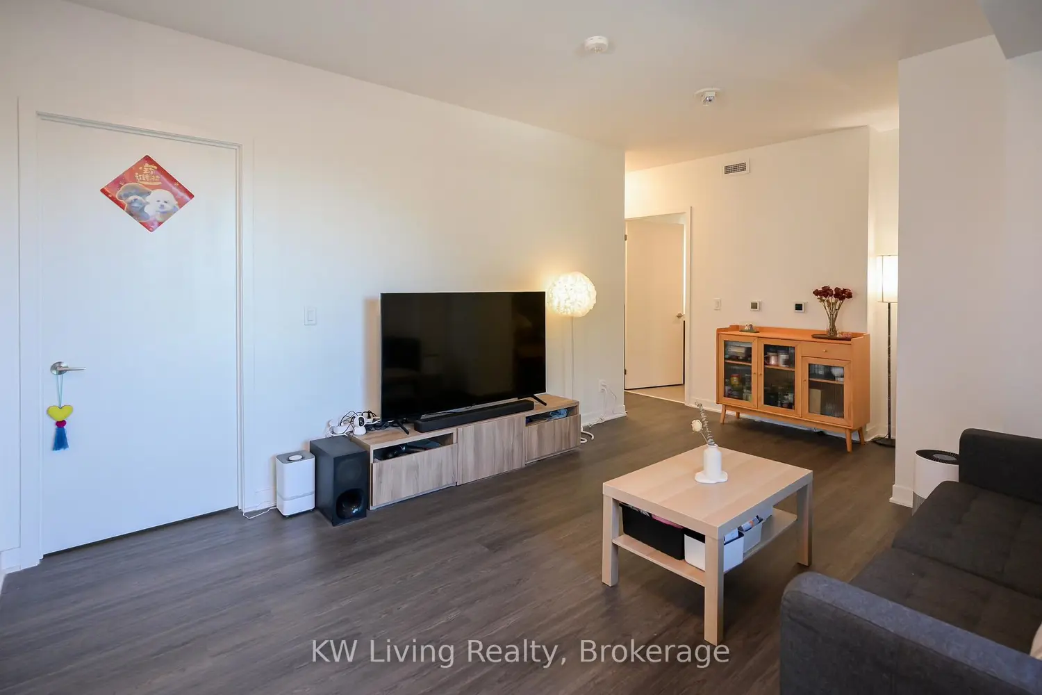 Additional image 11 of 185 Alberta Avenue 303