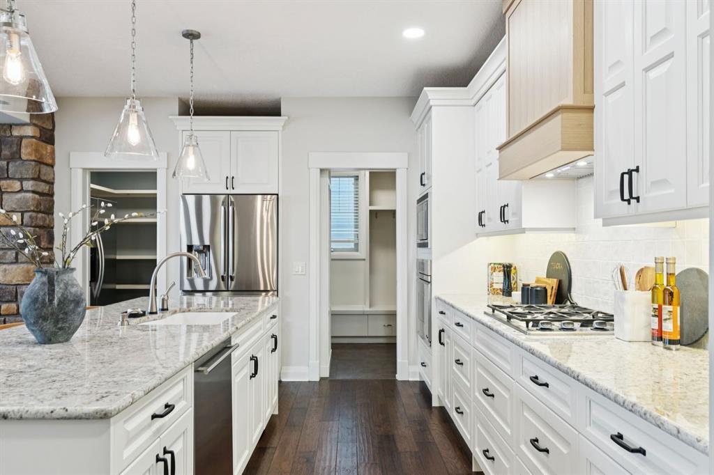 Additional image 6 of 136 Aspen Dale Way SW, Calgary, AB, T3H 0S1