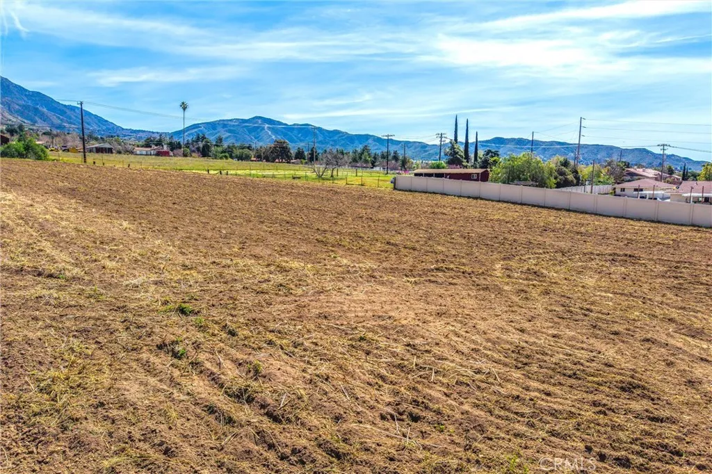 Additional image 112 of 10022 Fremont St, Yucaipa, CA 92399