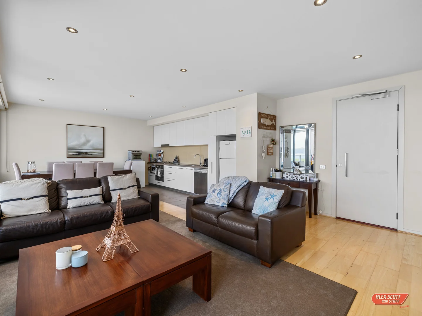 Additional image 6 of 9/5 Sapphire View, San Remo VIC 3925