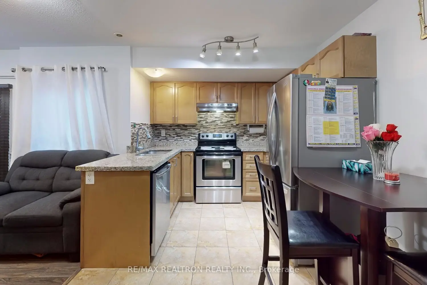 Additional image 18 of 1795 Markham Road 106