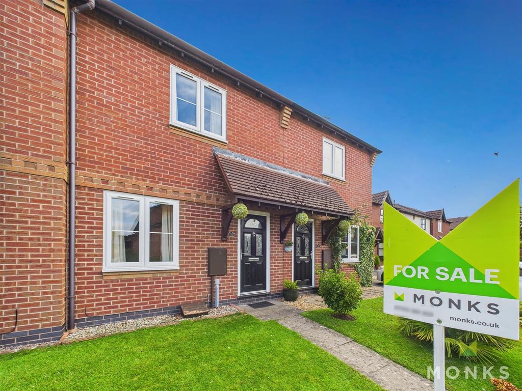 2 bed terraced house for saleFarmlodge Lane, Herongate, Shrewsbury SY1