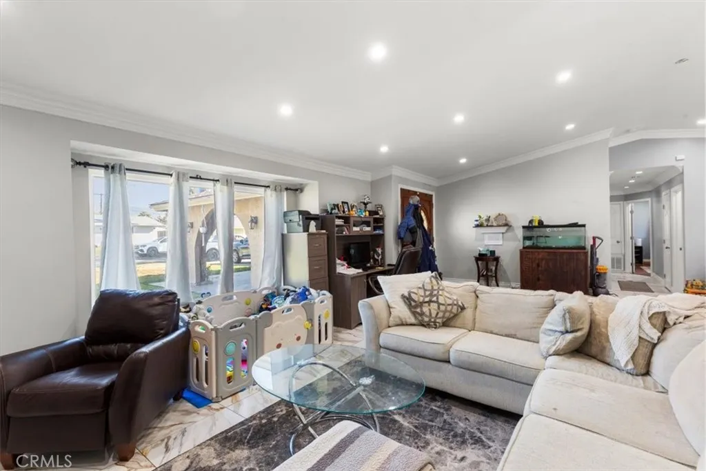 Additional image 67 of 661 Woodhill St, Rialto, CA 92376