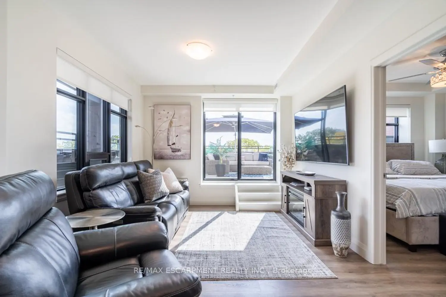 Additional image 8 of 30 Hamilton Street 305