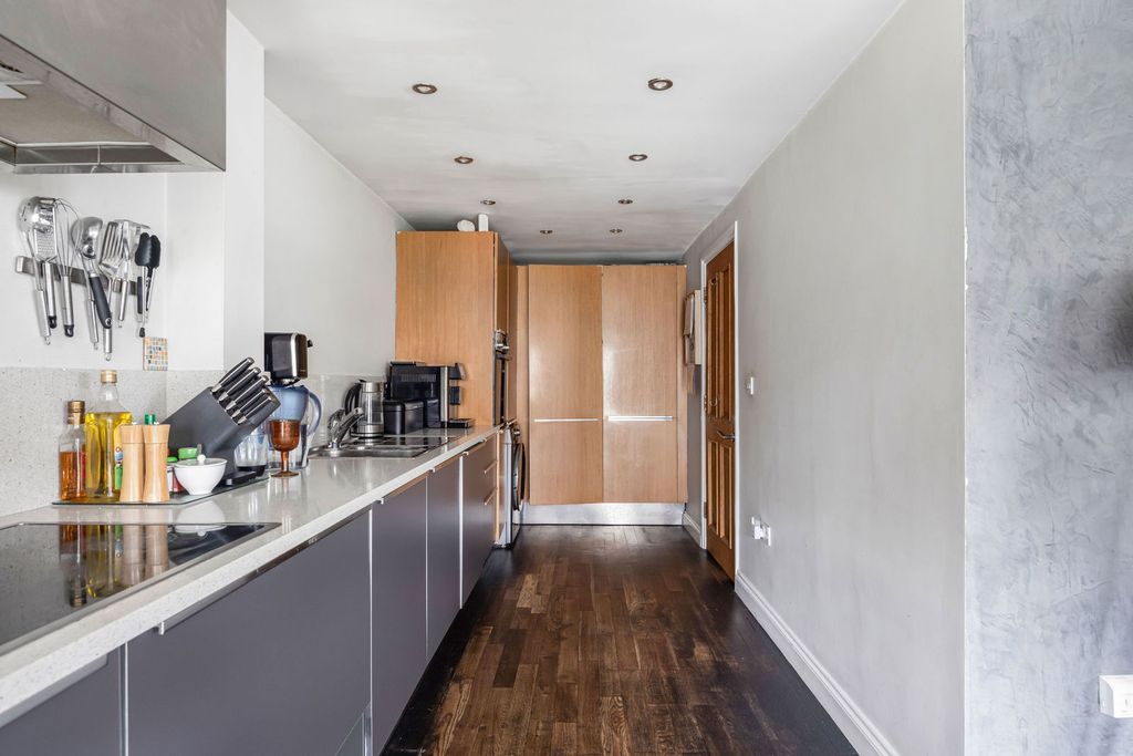 Additional image 7 of 3 bed detached house for saleVineyards Lane, Gloucester Road, Cheltenham GL51