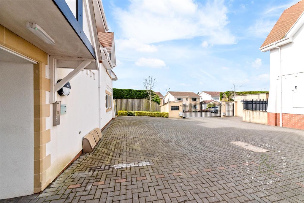 Additional image 30 of 2 bed flat for saleThe Retreat, The Chantry, Llandaff, Cardiff CF5