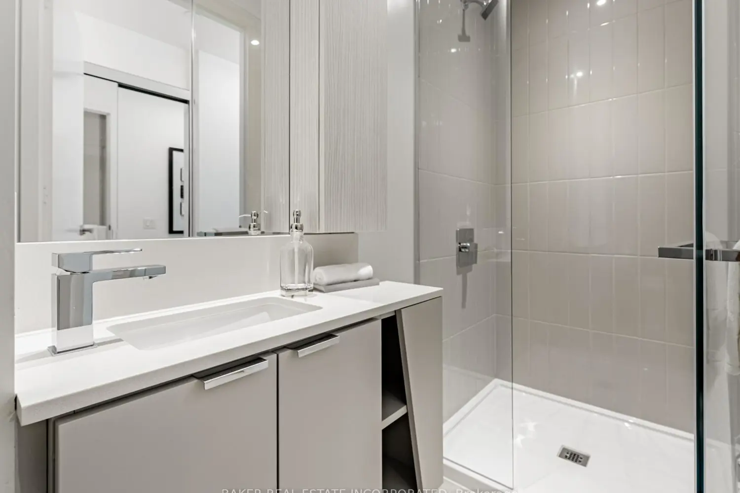 Additional image 18 of 407 Webb Drive Th 12