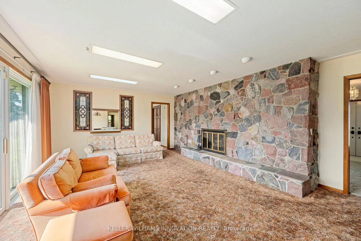 Additional image 8 of 6828 Third Line Road