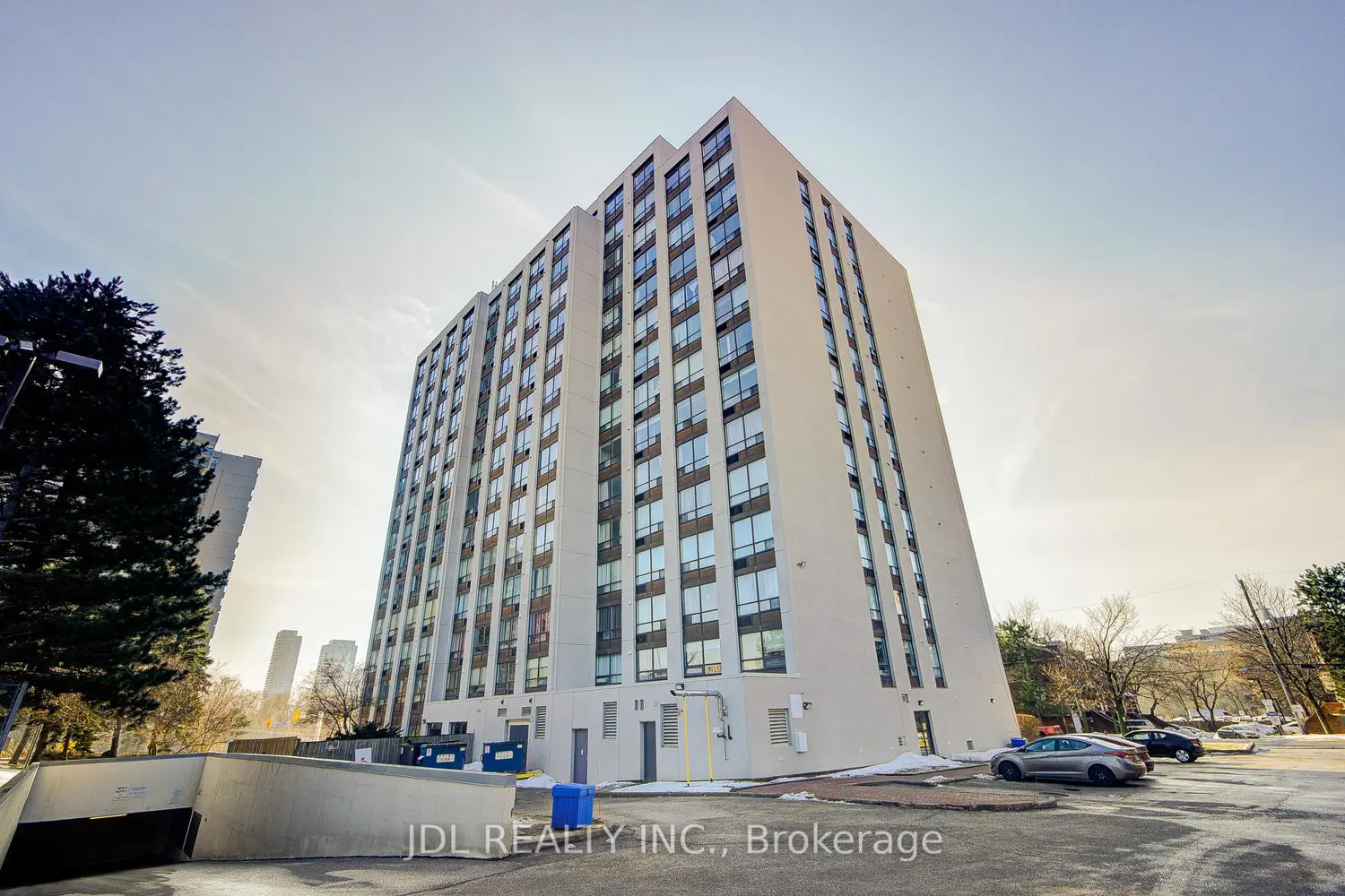1 Reidmount Avenue 1106