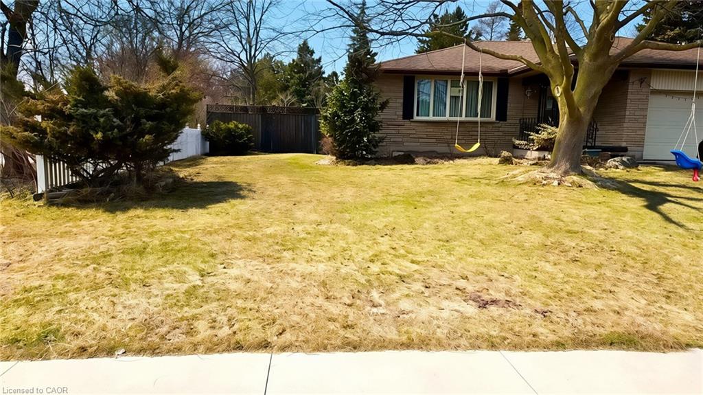 Additional image 2 of 416 Warrington Drive, Waterloo, ON, N2L 2P8