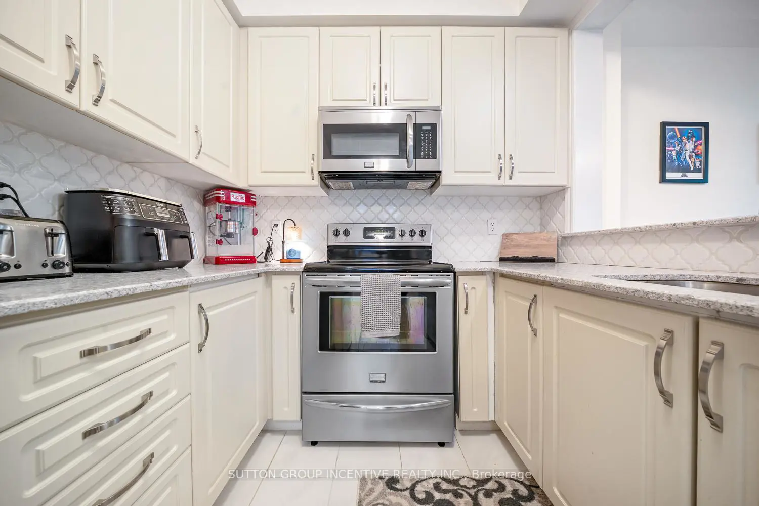 Additional image 7 of 105 Collier Crescent