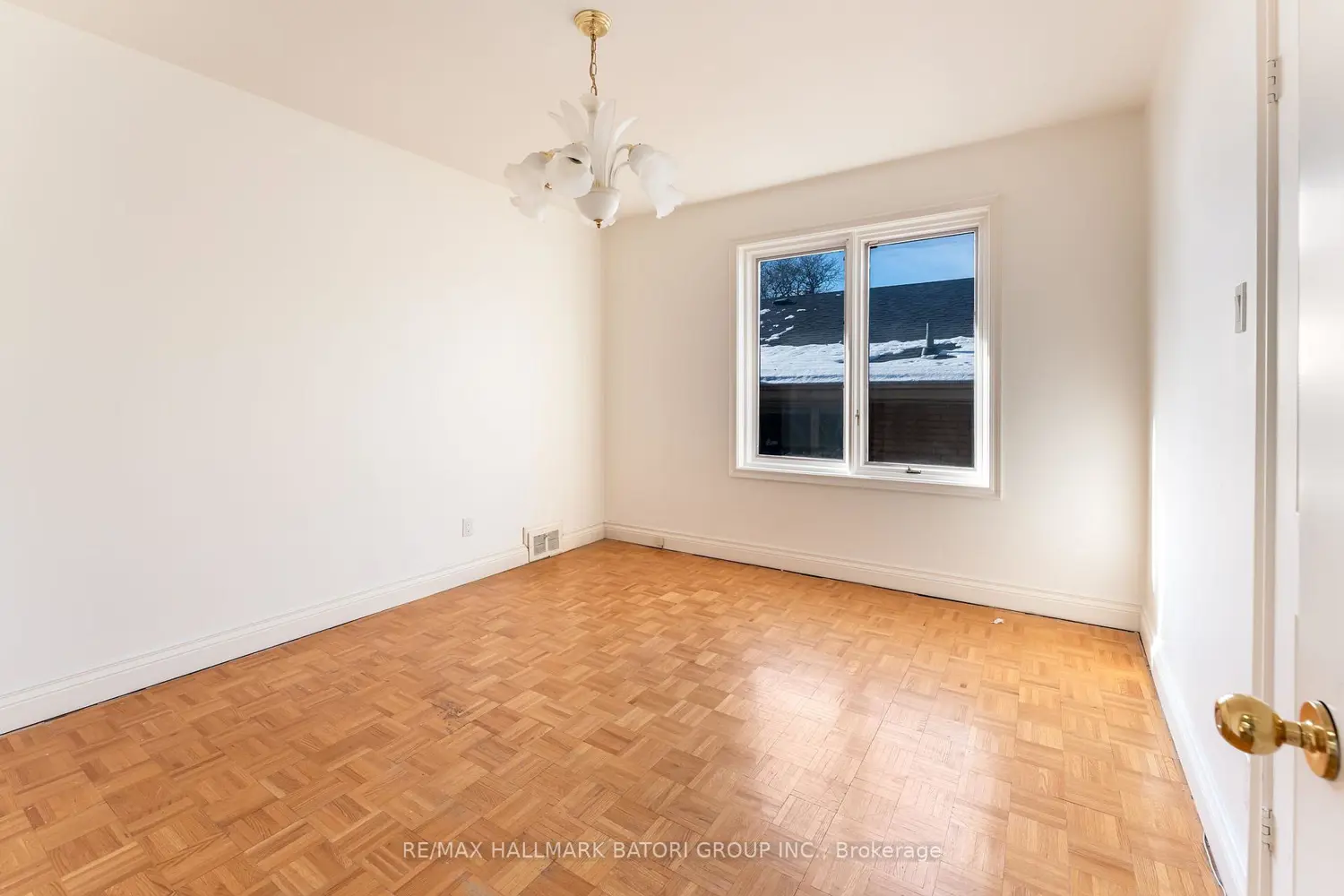 Additional image 9 of 64 Prue Avenue