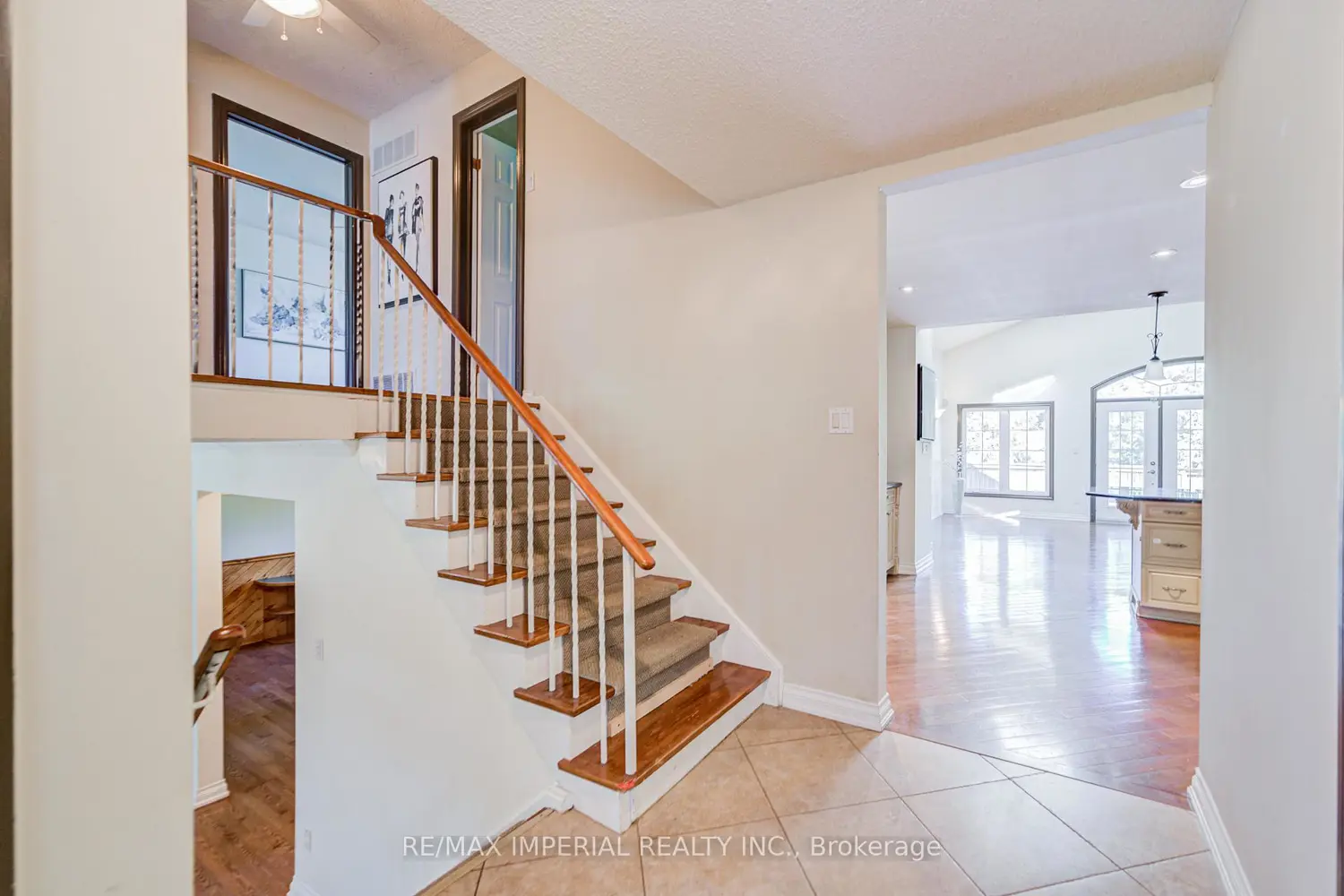 20 Blackforest Drive photo 4