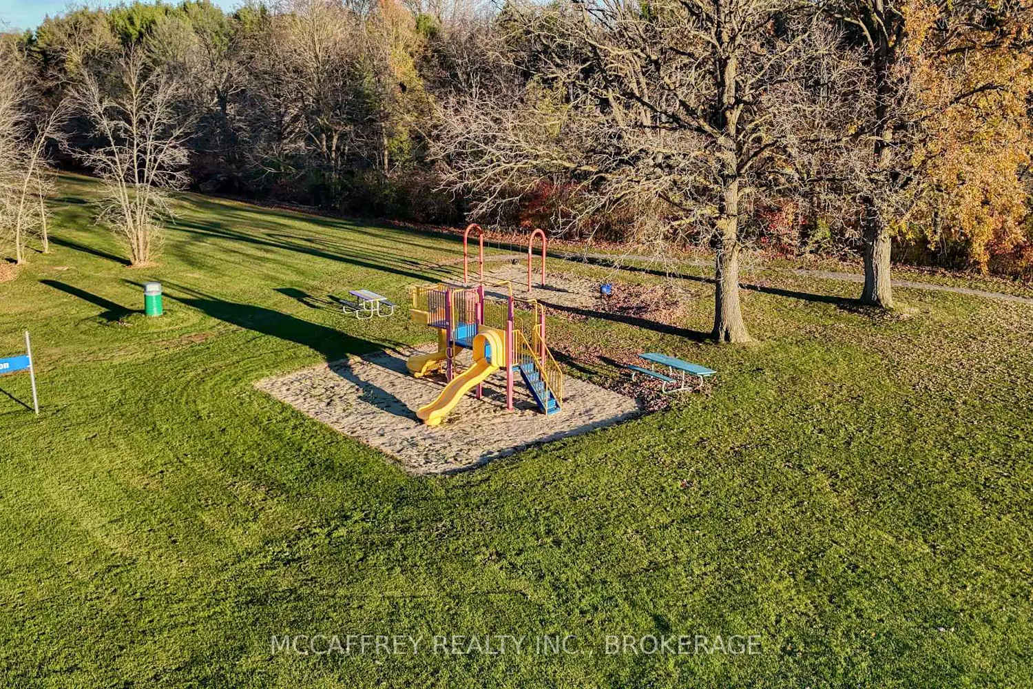 Additional image 19 of 45 Huron Street