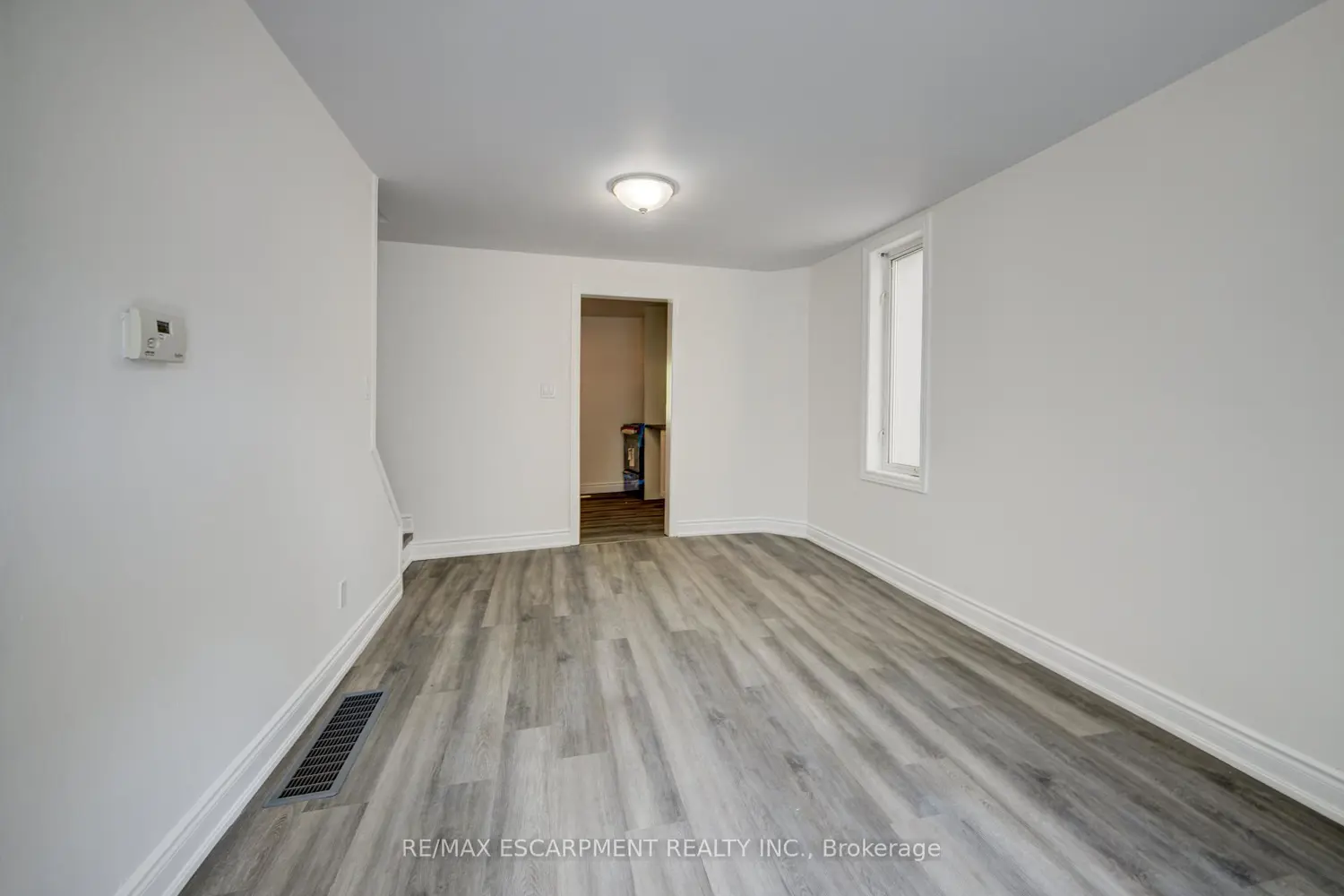 Additional image 5 of 57 1/2 Breadalbane Street