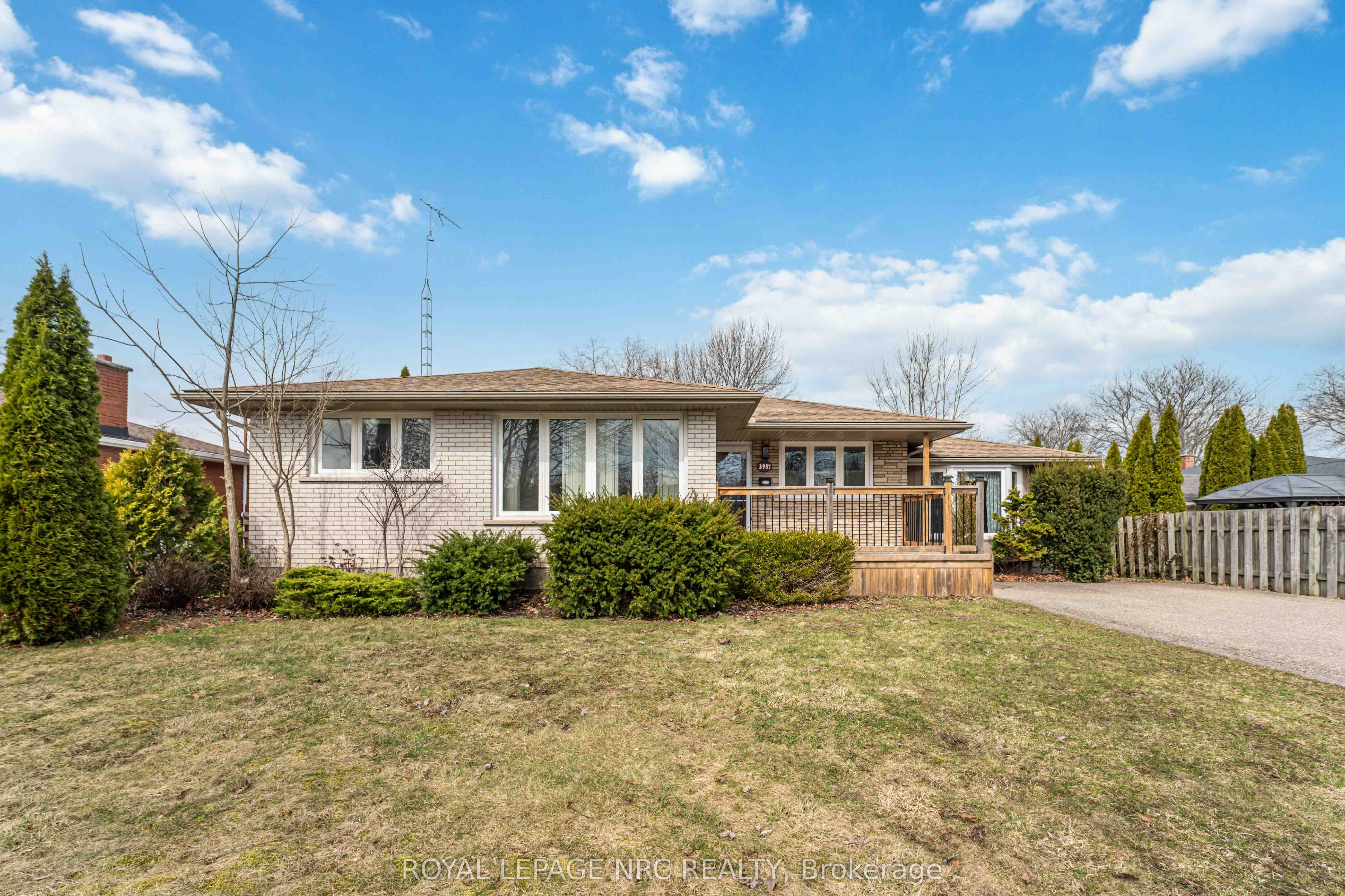 3987 Montcalm Crescent, Niagara Falls, ON, L2G 6L9
