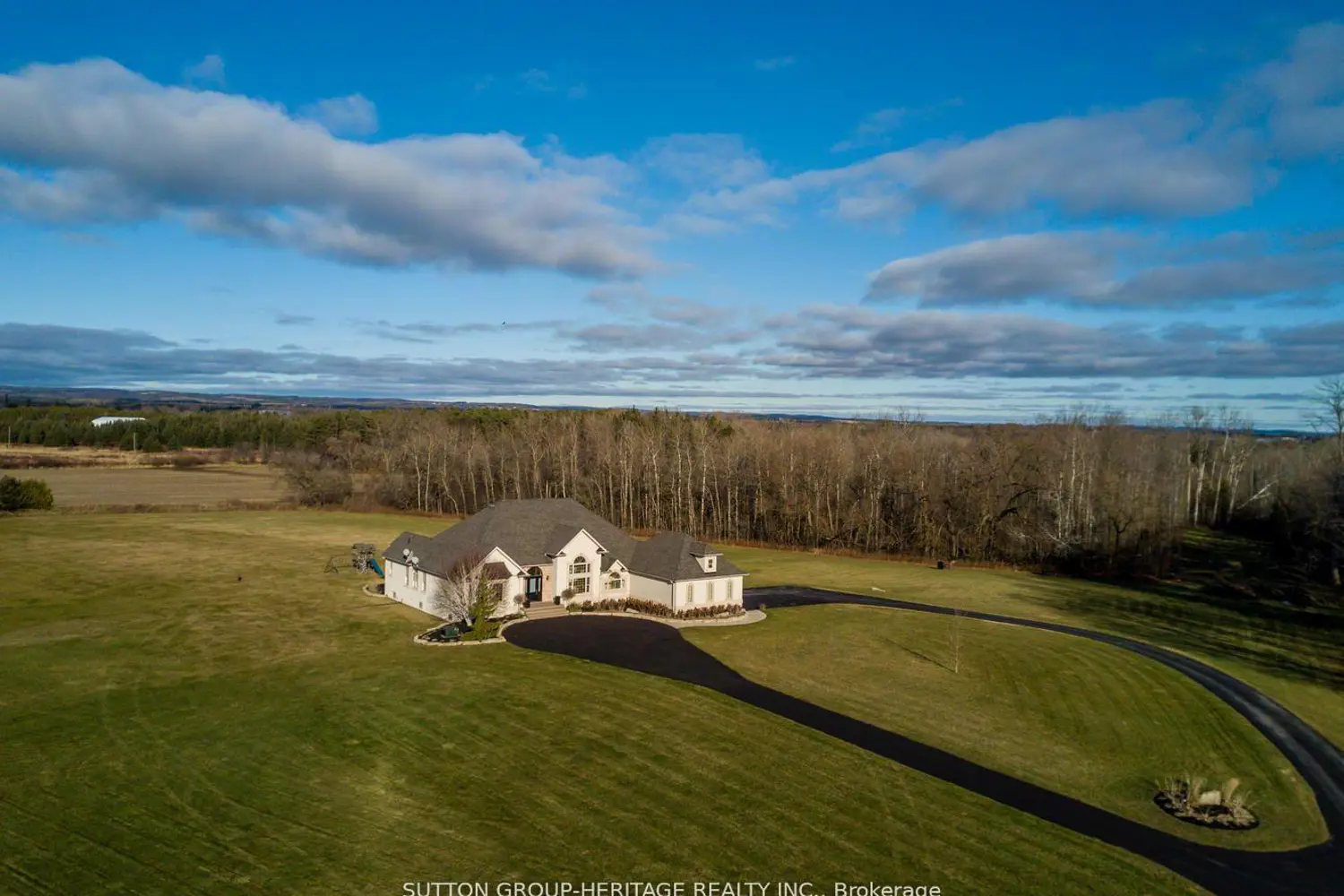 Additional image 3 of 2100 Taunton Road