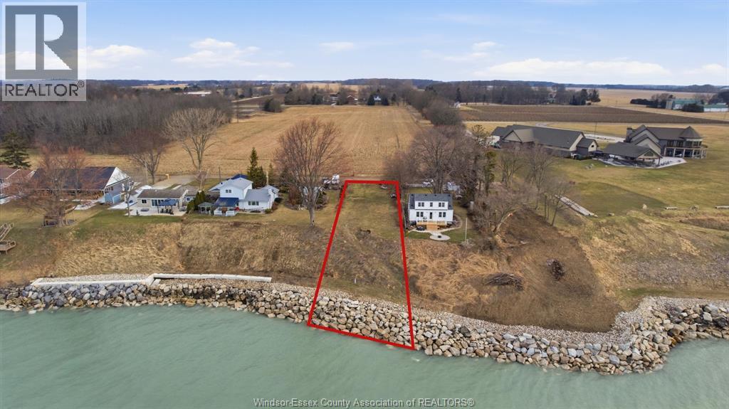 143 Howe , Essex, ON, N0R1G0