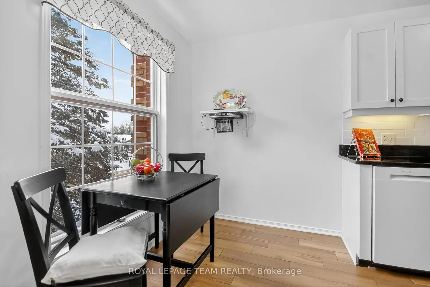 Additional image 13 of 40 Pearl Street 201