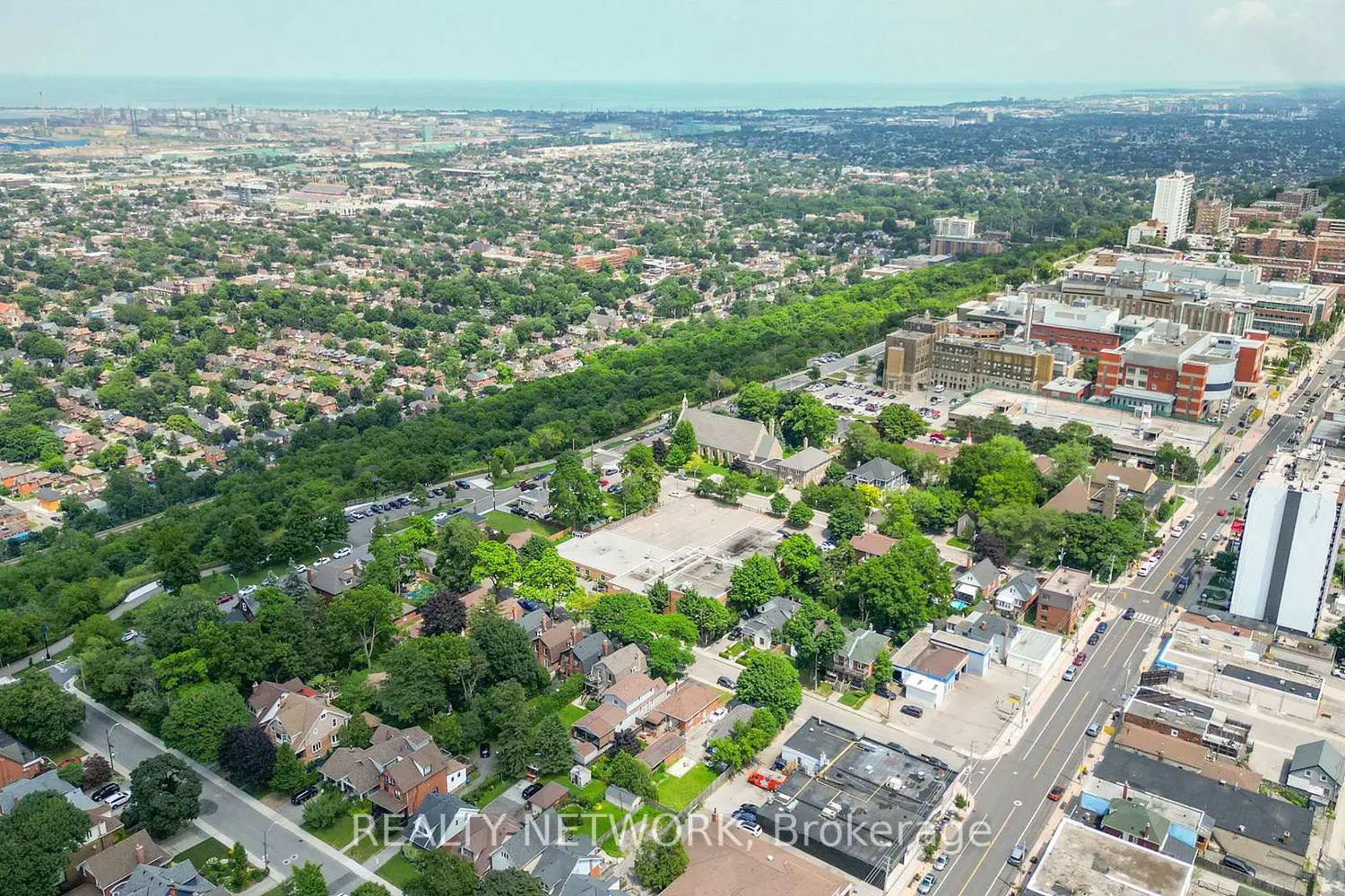 Additional image 16 of 238 Mountain Park Avenue