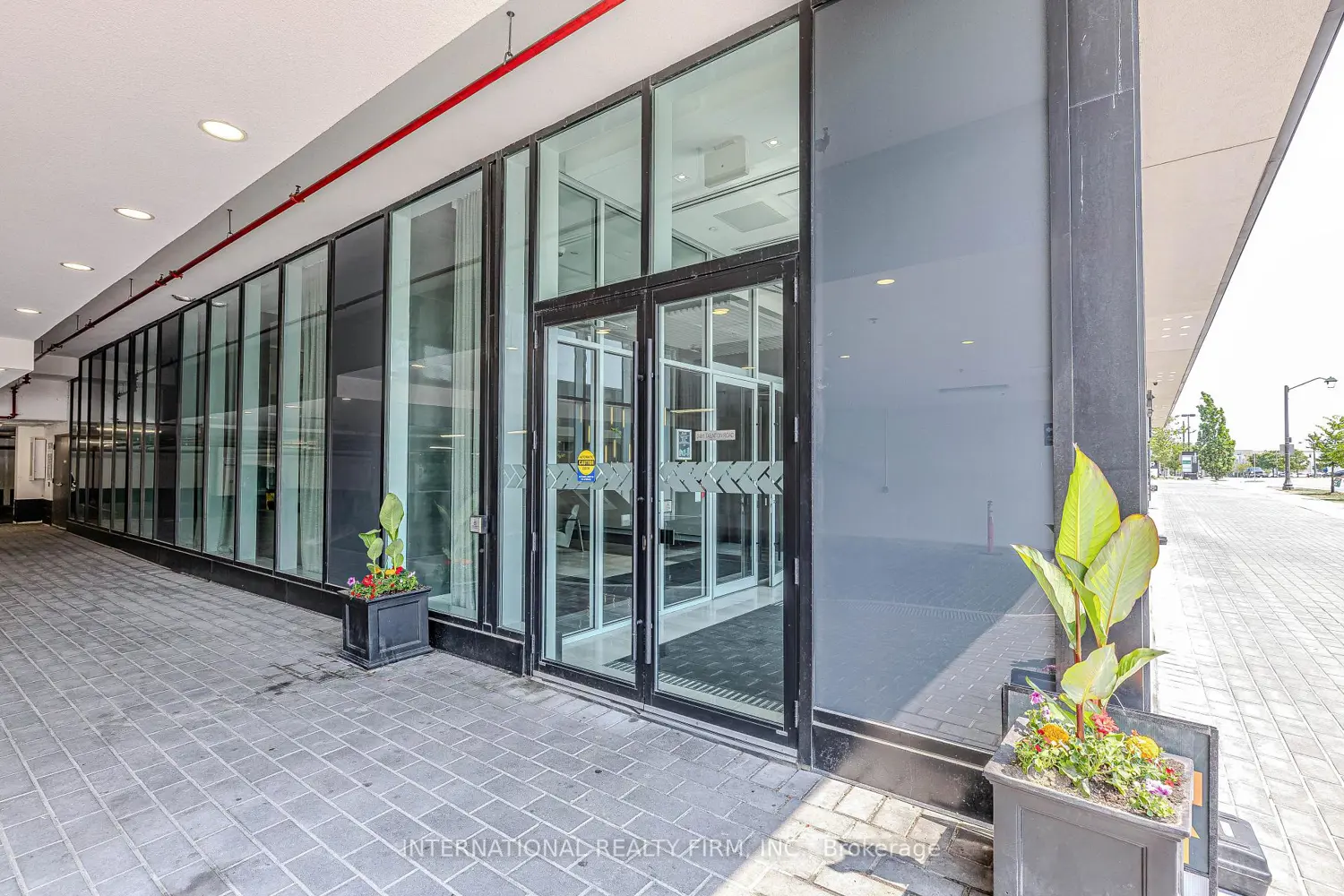 Additional image 2 of 2481 Taunton Road 1307