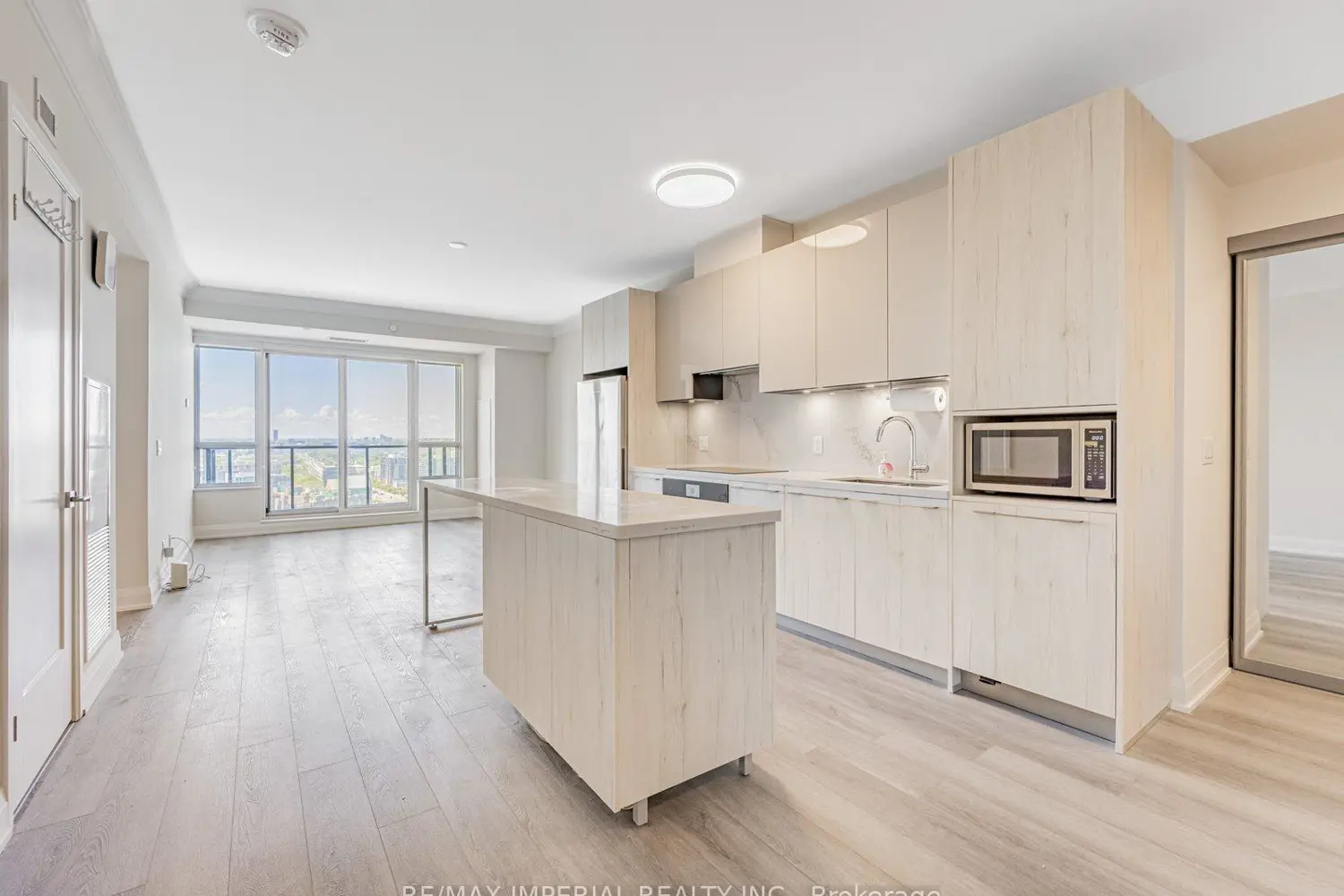 Additional image 4 of 8 Water Walk Drive 3205