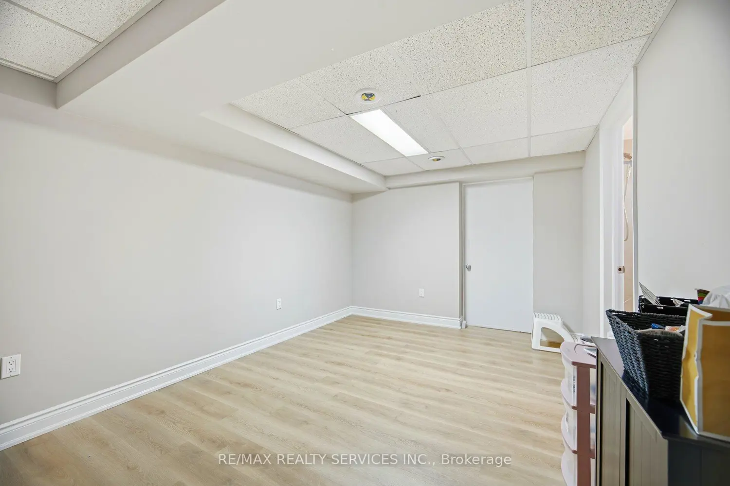 Additional image 15 of 1569 Killarney Beach Road