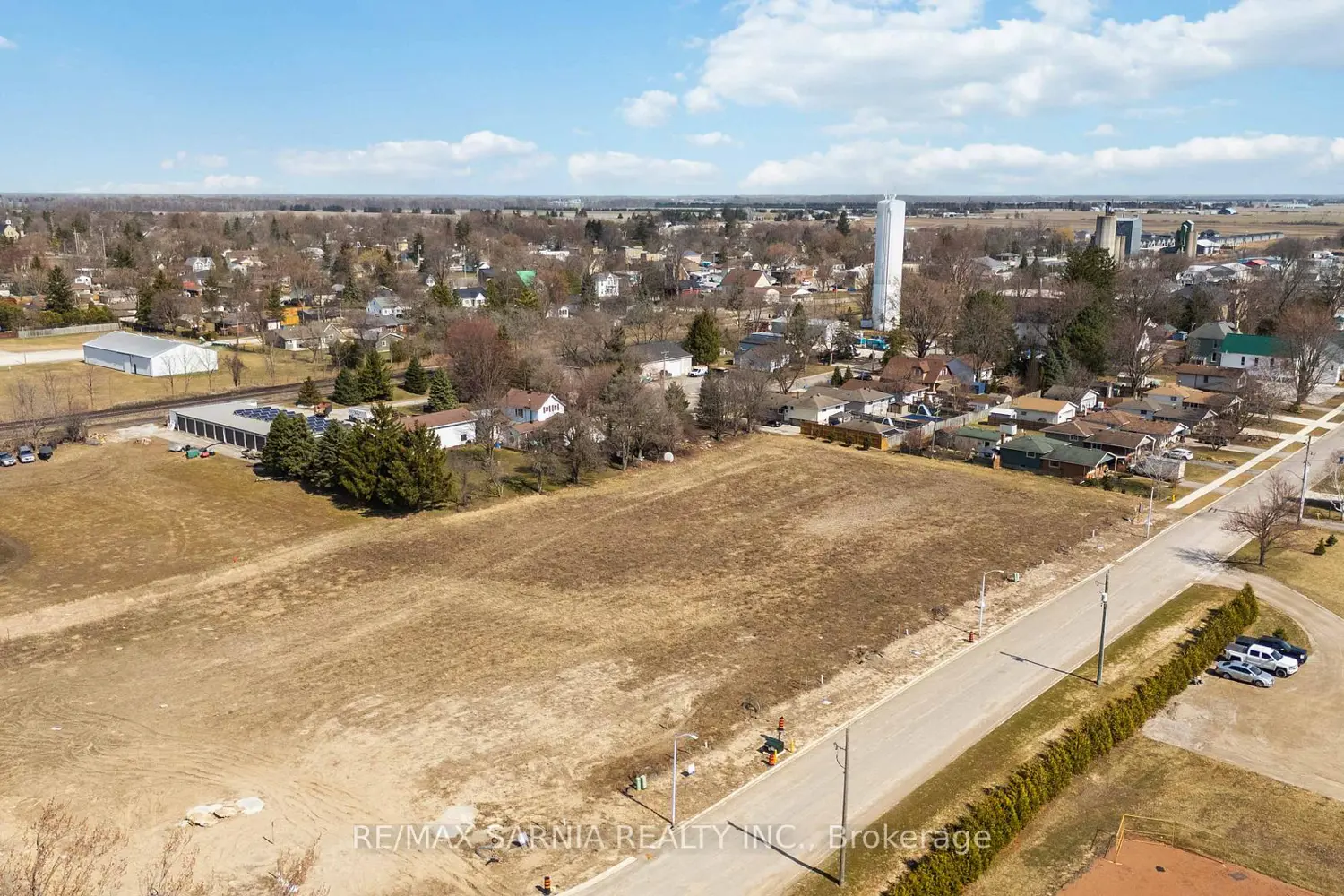 Additional image 2 of 587 Plympton Street