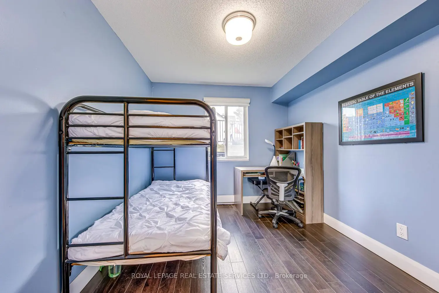 Additional image 15 of 1450 Glen Abbey Gate 911