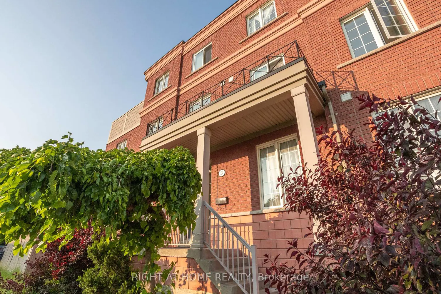 3 Herzberg Gardens