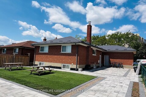 Additional image 8 of 204 Derrydown Road, Toronto, ON, M3J 1S1