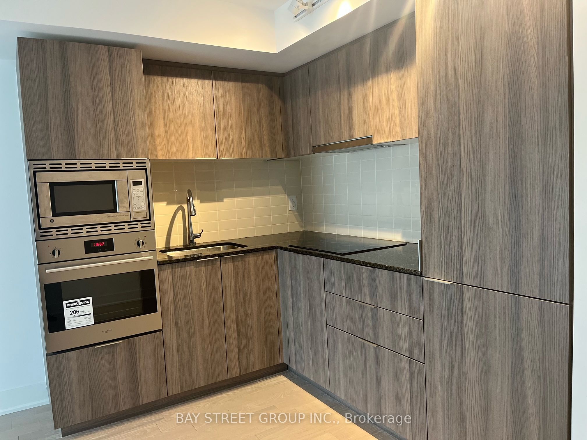 Additional image 5 of 2418-955 Bay Street, Toronto, ON, M5S 0C6