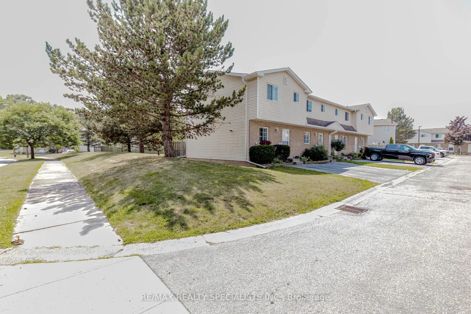 8136 Coventry Road 66