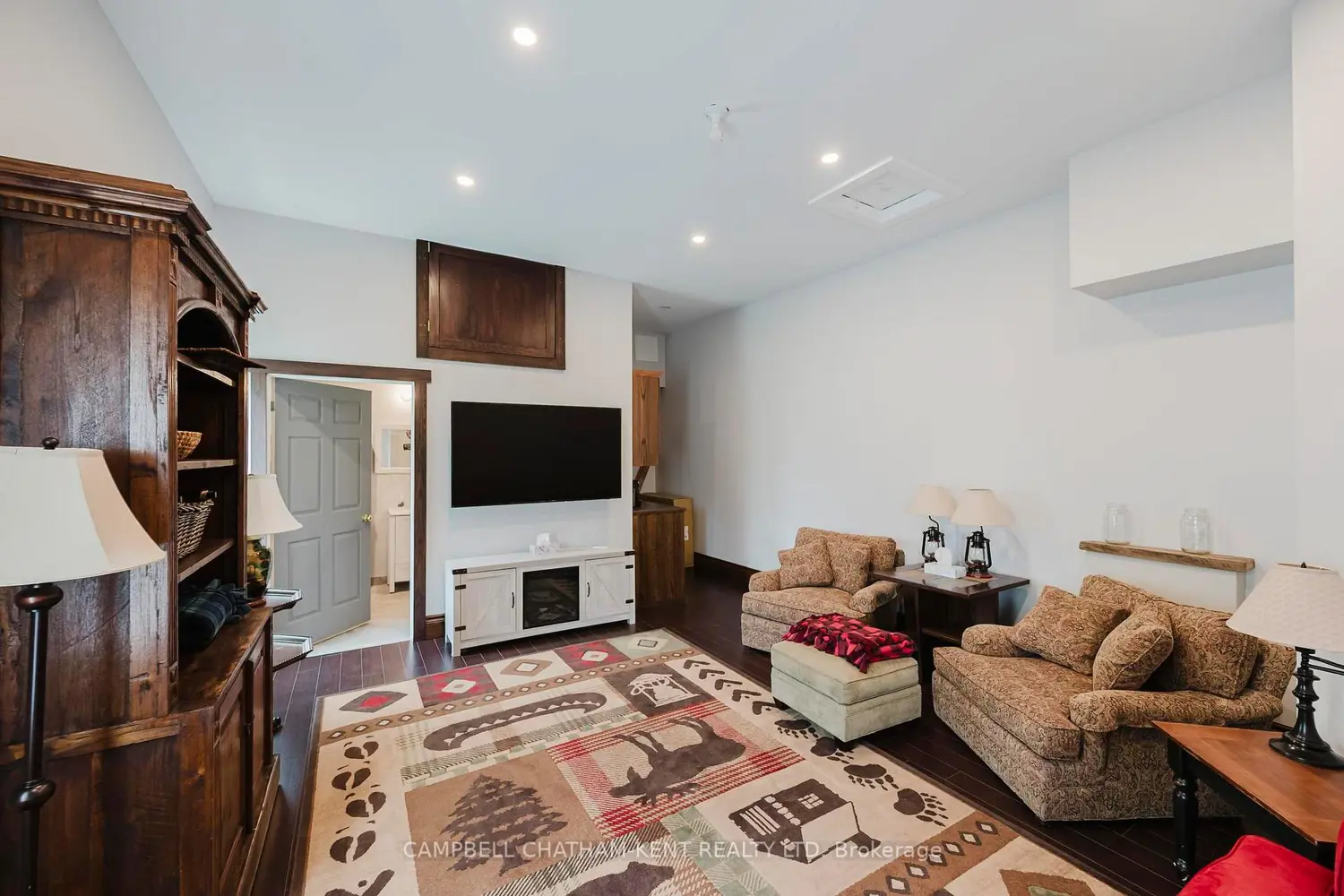 Additional image 14 of 22678 Johnston Line