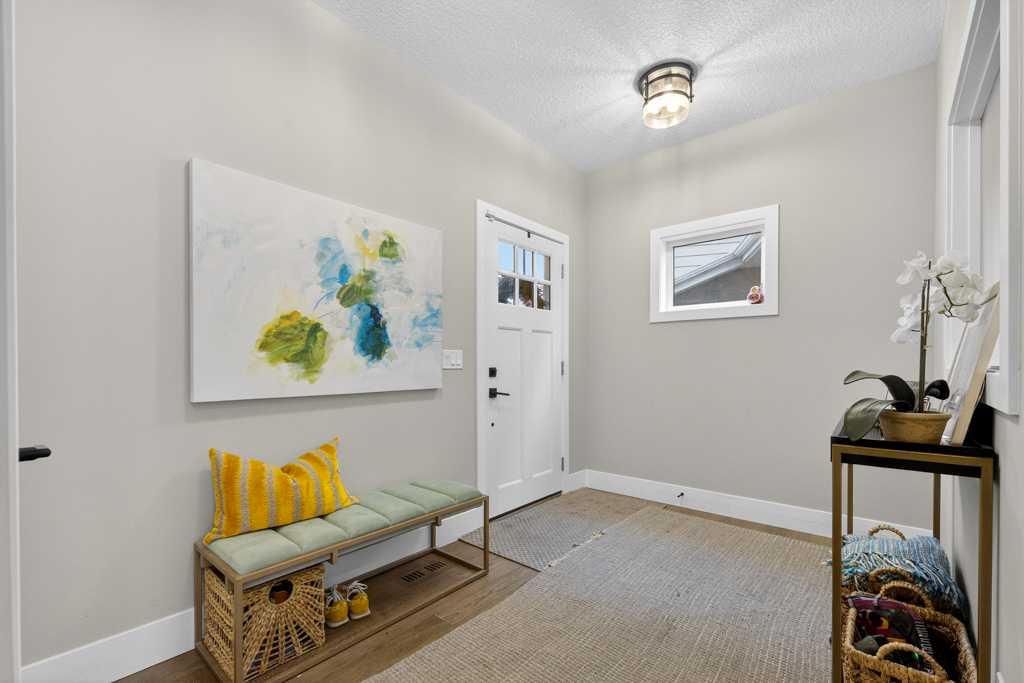 Additional image 8 of 105 Westpoint Way SW, Calgary, AB, T3H 2A5