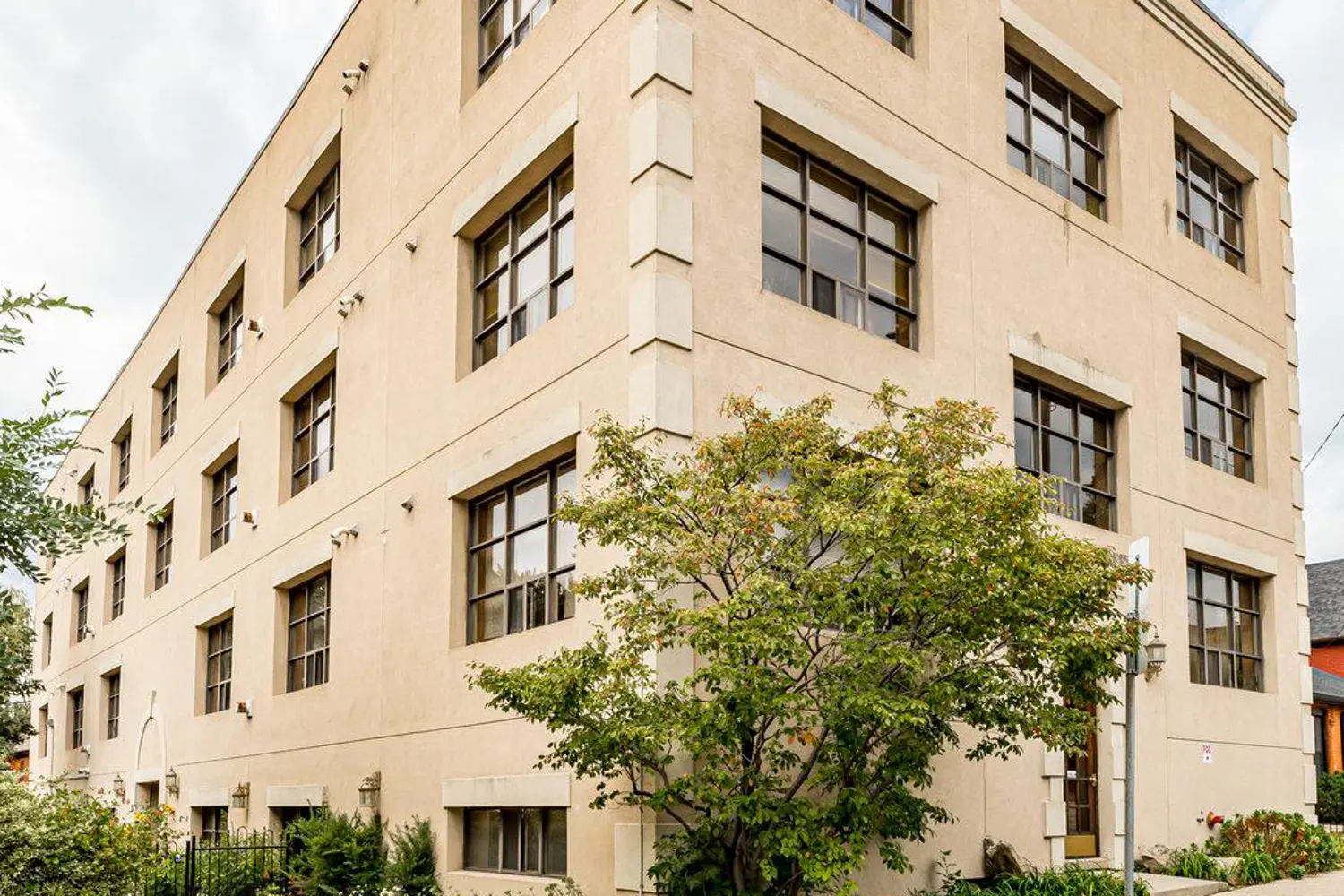 36 Margaret Street 44