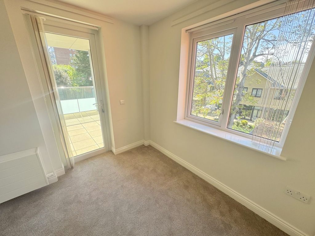Additional image 11 of 1 bed flat for sale47 Parkstone Road, Poole BH15