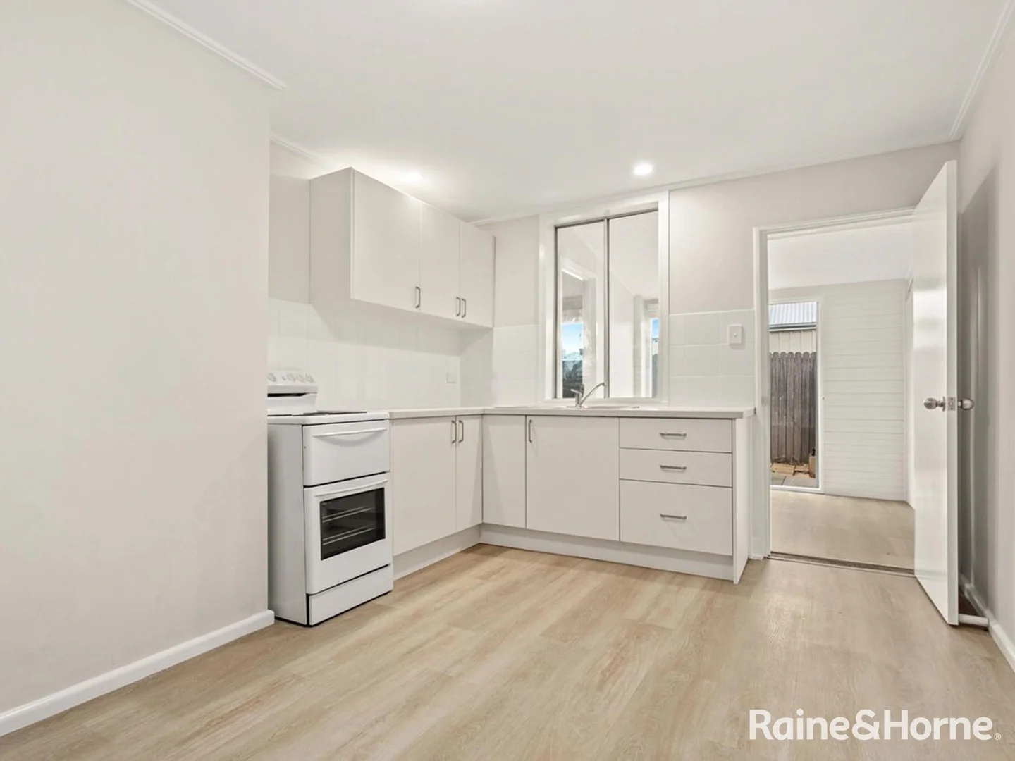 Additional image 2 of 135 Durham Street, Bathurst NSW 2795