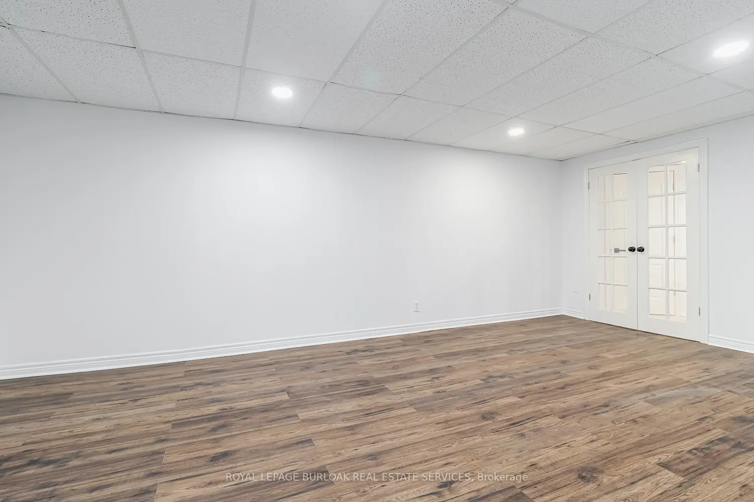 Additional image 15 of 5475 Lakeshore Road 4