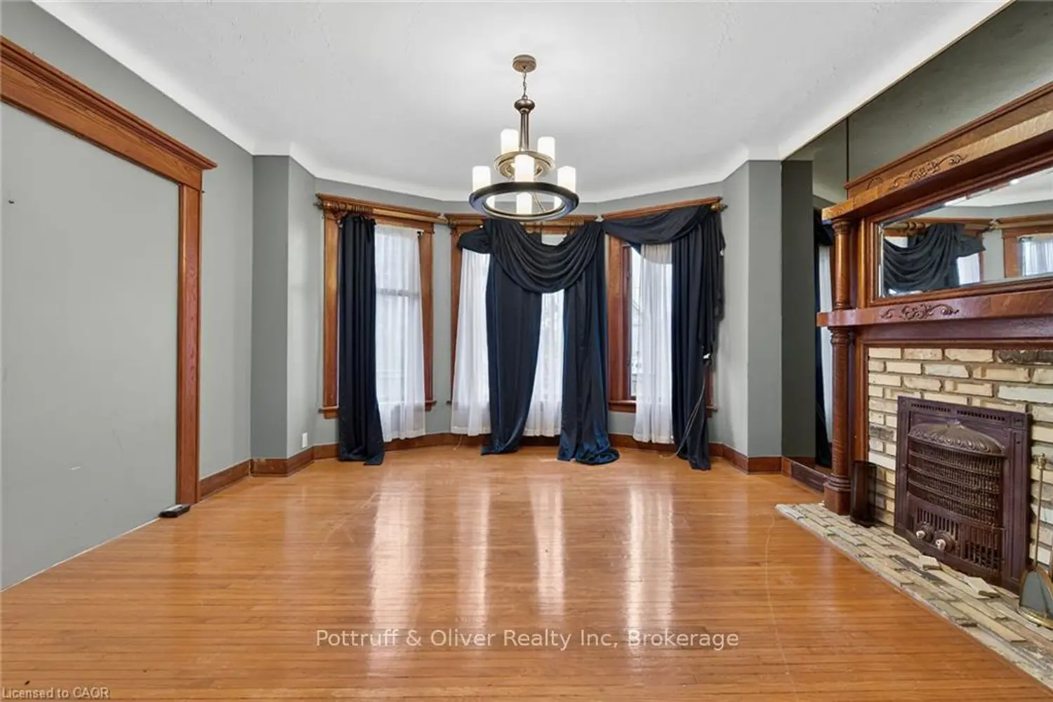 Additional image 15 of 4637 Ellis Street