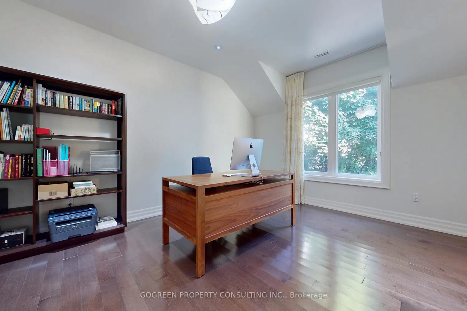 Additional image 12 of 11 Elmview Avenue