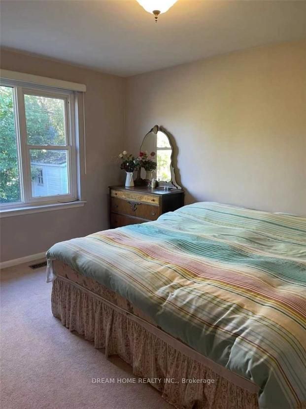 Additional image 6 of Main-31 Sancrest Drive, Toronto, ON, M1P 4A6