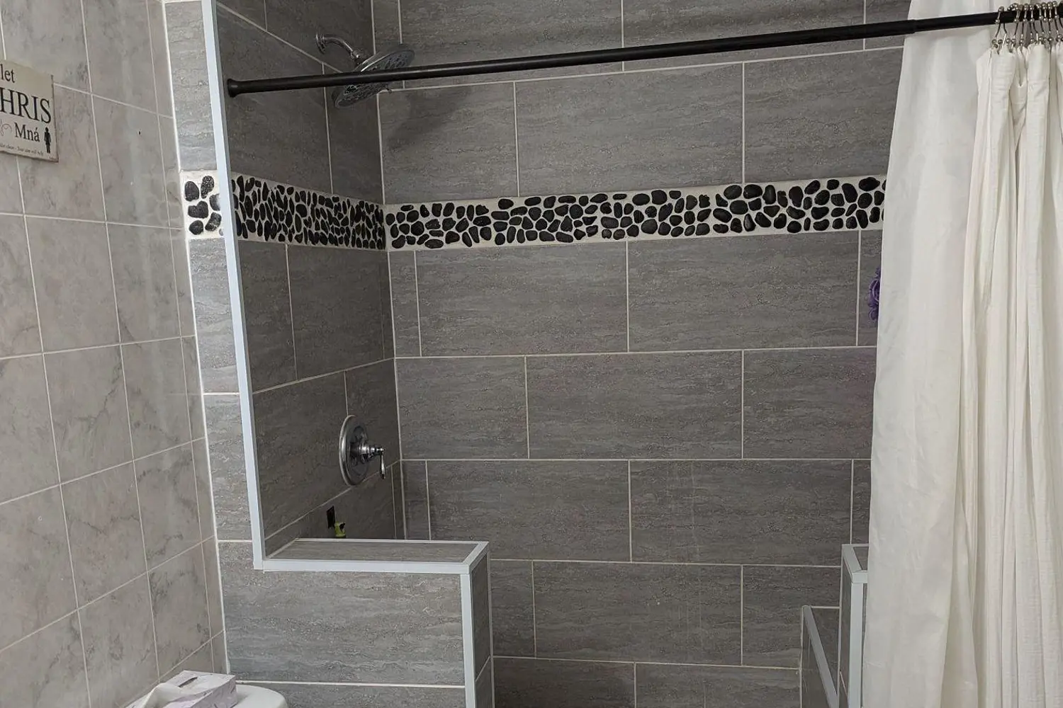 Additional image 12 of 521 Mccool Street