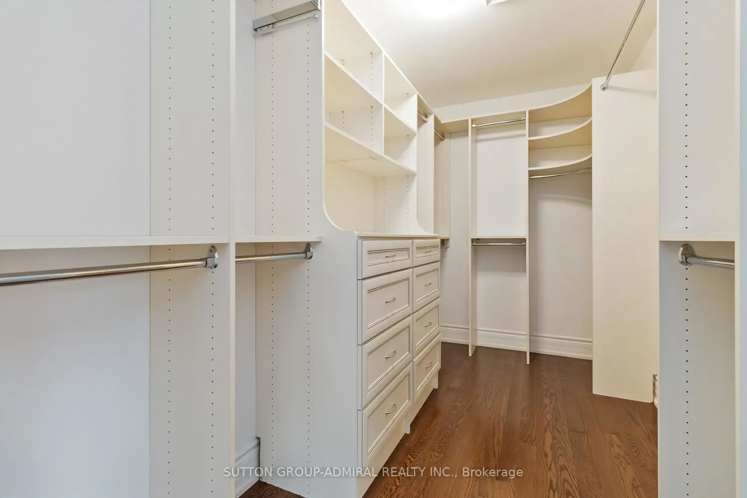 Additional image 11 of 3301 Skipton Lane